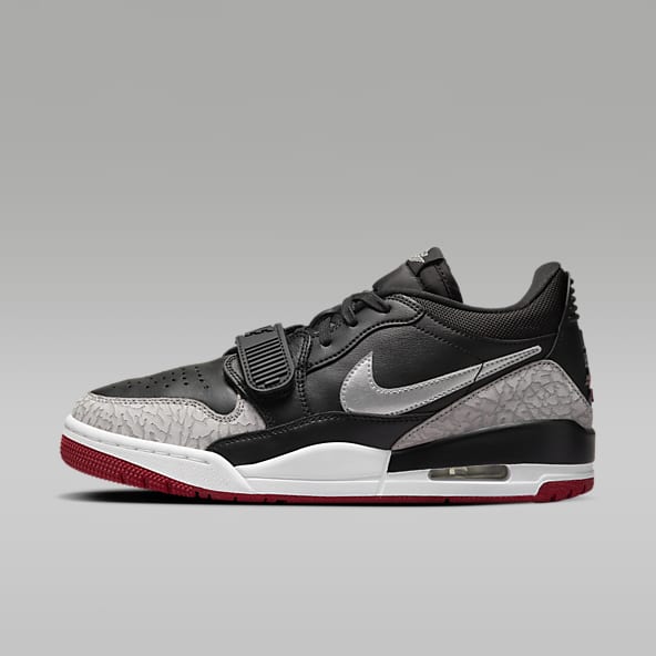 Nike trainer clearance top